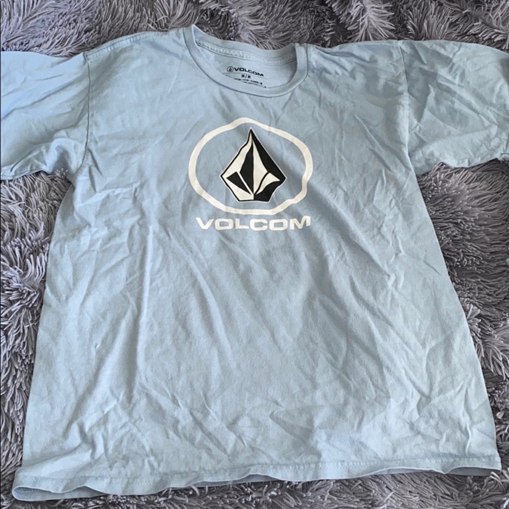 Light blue Volcom tee